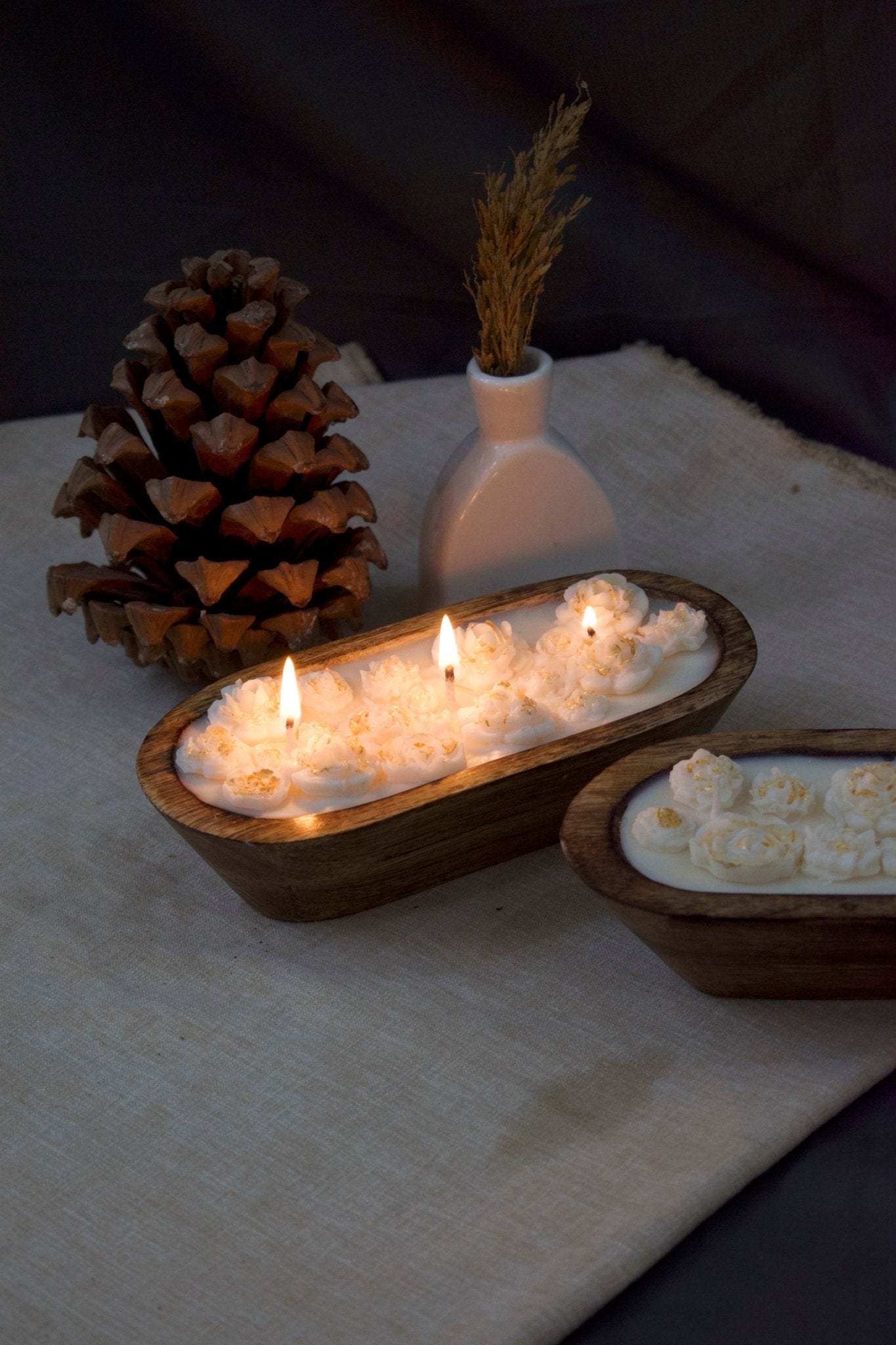 Mango Wood Soy wax Candle - 8 inches - Mandy and Co