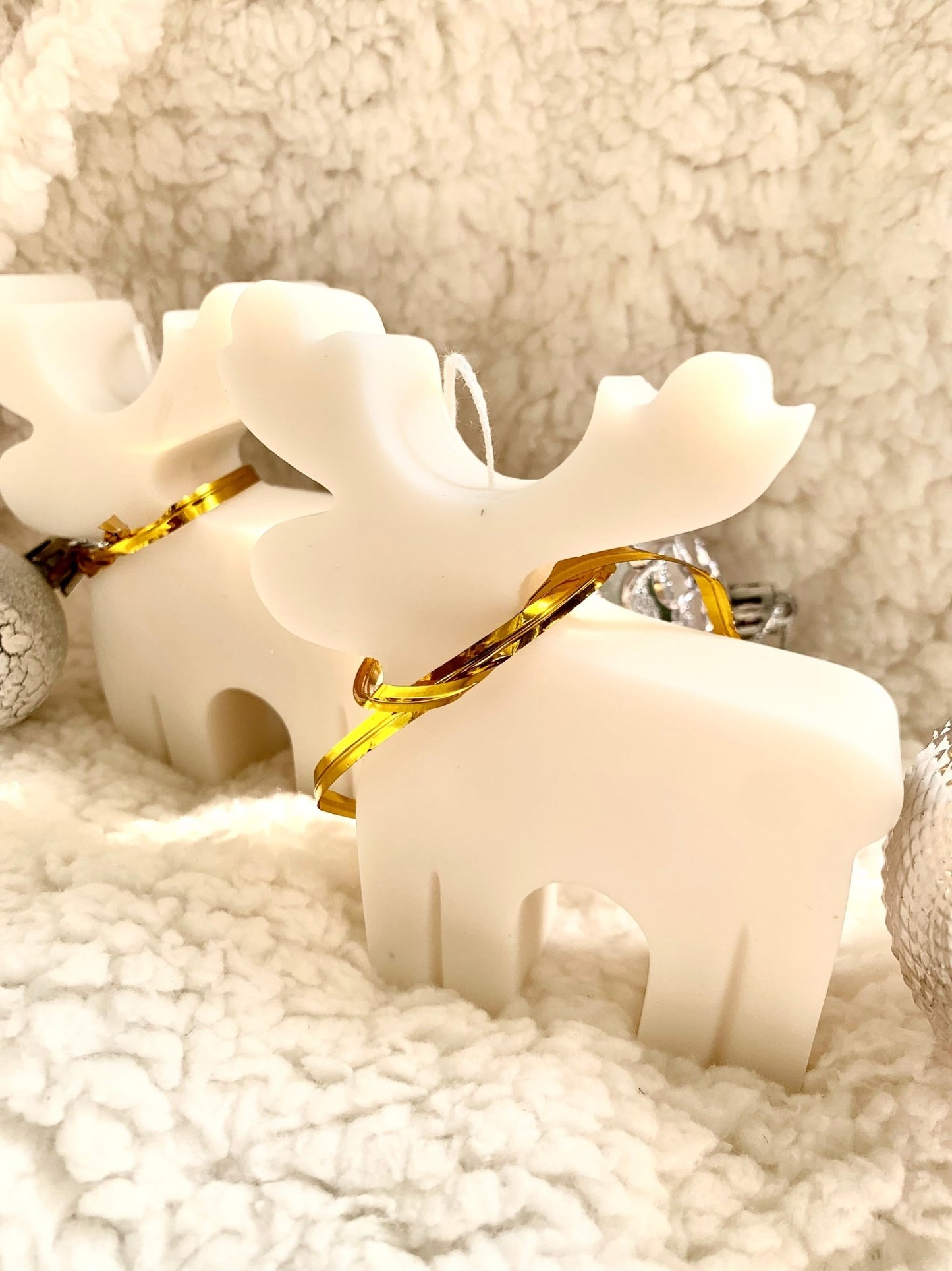 Reindeer Candle – Artisanal Holiday Decor - Mandy and Co