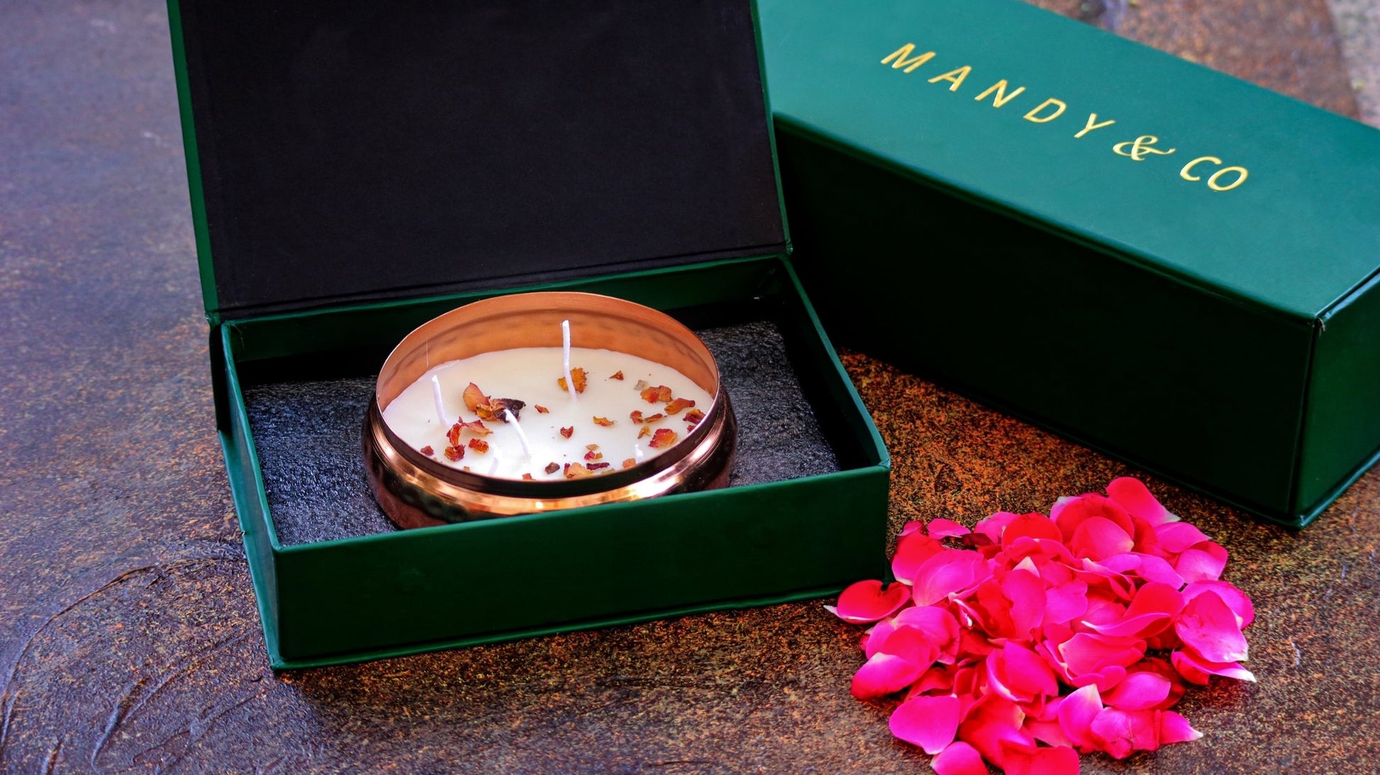 Urli Candle - Rose - Mandy and Co