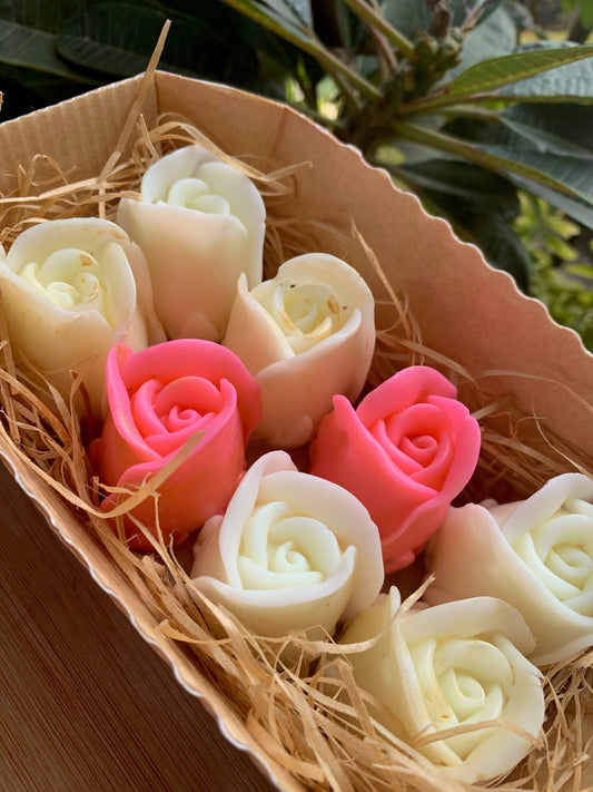 Box of 8 roses - Rose - Mandy and Co