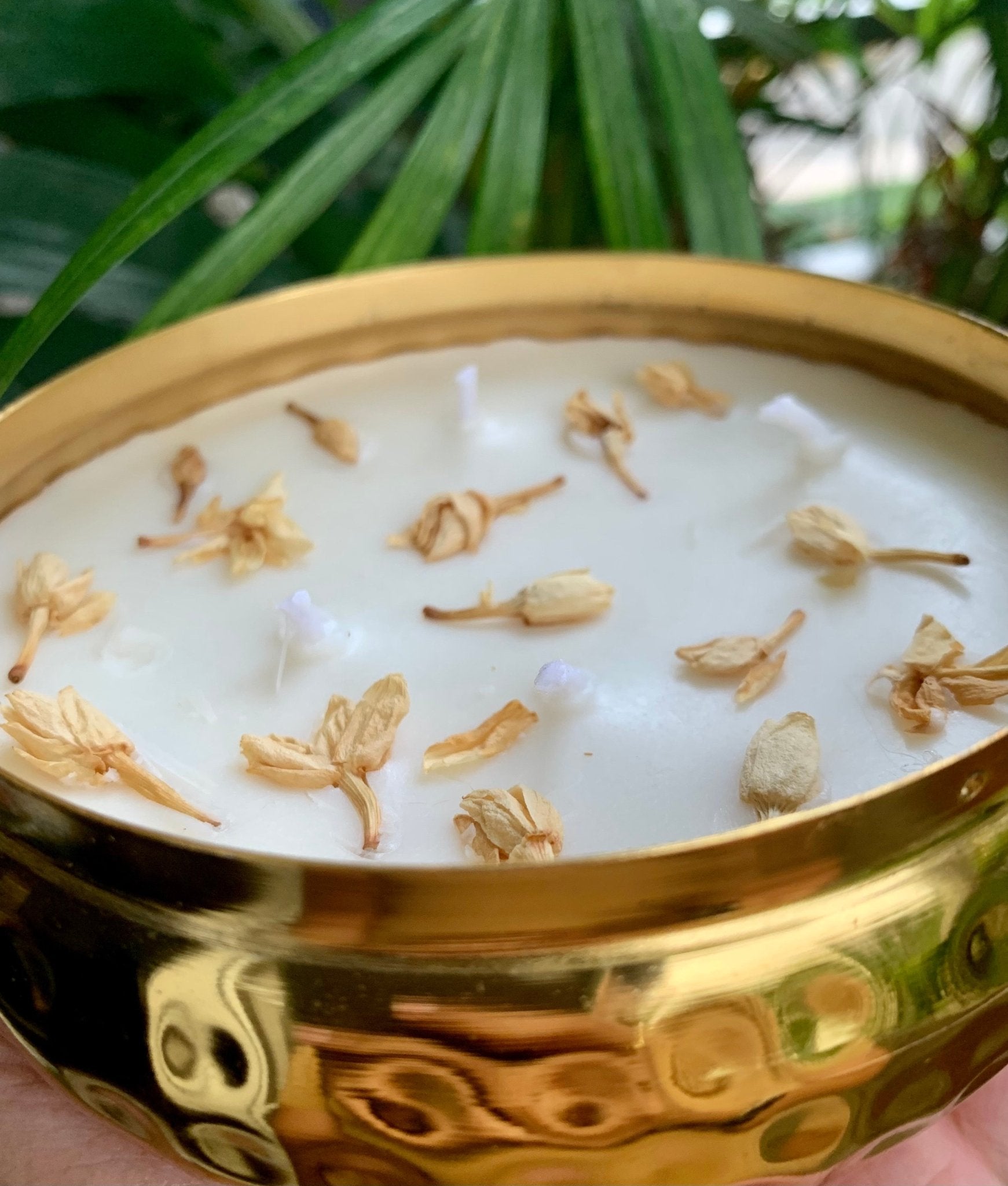Urli Candle - Jasmine (Mogra) - Mandy and Co